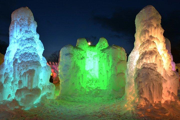 アイスアートとイルミネーションで楽しむ支笏湖氷まつりツアー