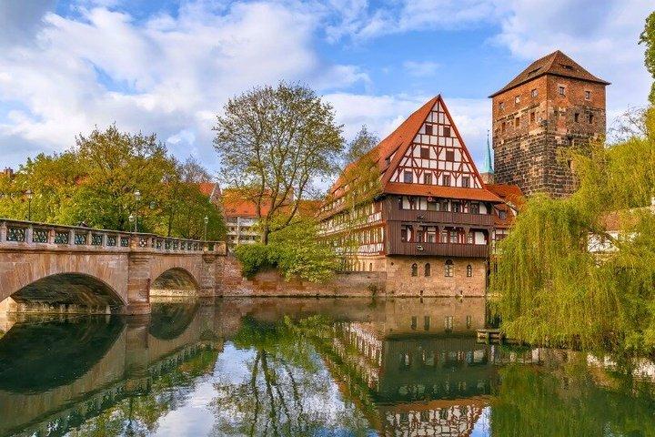 TOP Nuremberg : Private Guided Tour with your mobile
