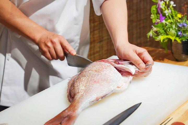 東京築地魚市場めぐり プロが教える寿司作り教室