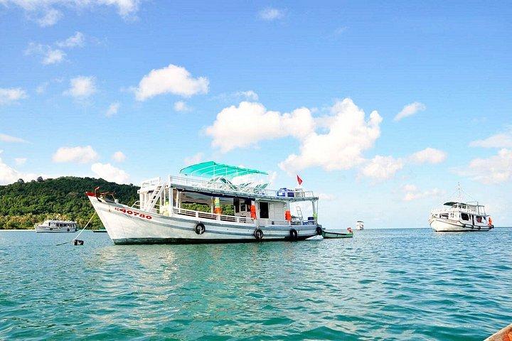 Excursion en bateau à Phu Quoc sur les trois îles avec plongée en apnée