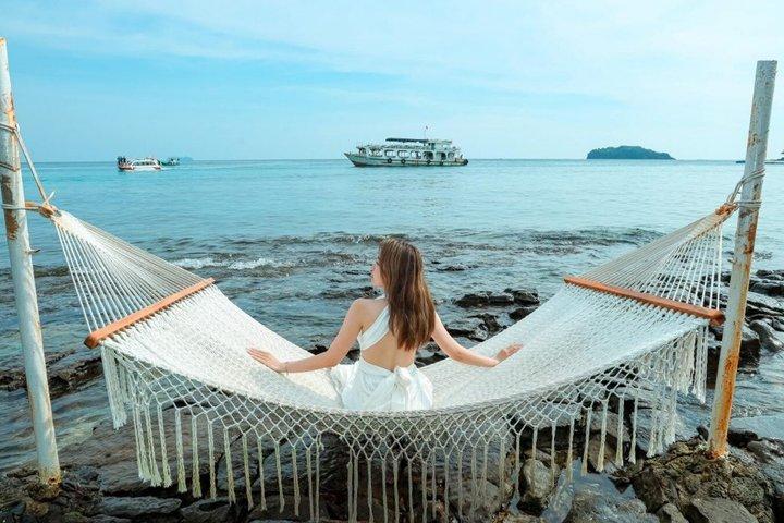 Excursion en bateau à Phu Quoc sur les trois îles avec plongée en apnée