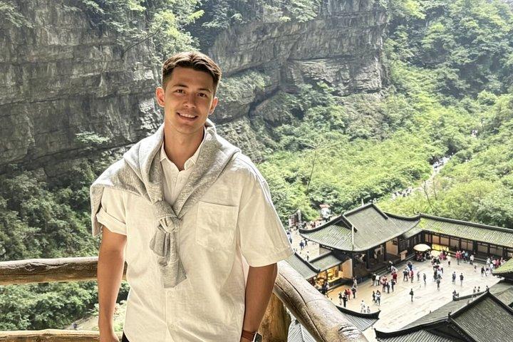 烏龍観光日帰りツアー橋渓谷と烏江画廊