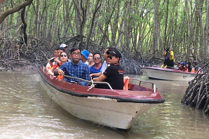 プライベートキャンジオ生物圏保護区とヴァムサットマングローブツアー