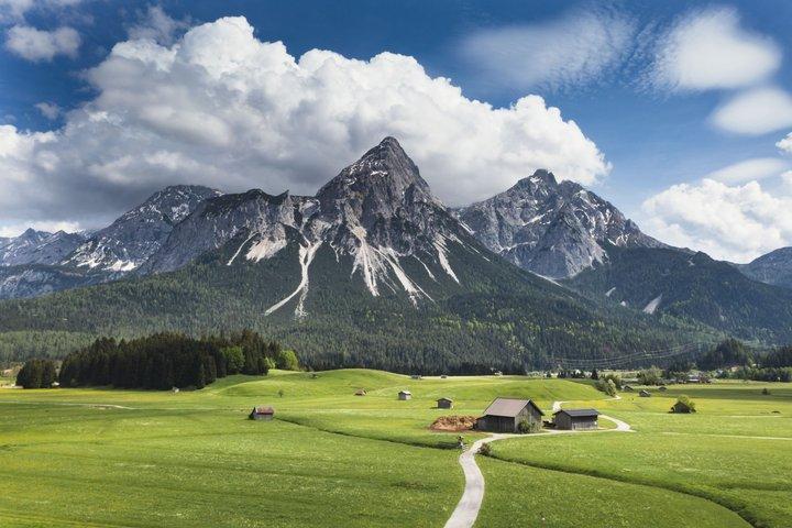Tagesausflug von Wien Hallstatt Salzburg Alpendorf Tagesausflug