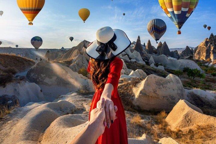 Cappadocia Escape from Istanbul: 3-Day Tour & Balloon Ride Option