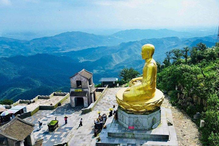 ハノイ:イエントゥ山-ユネスコ文化遺産プライベートツアー
