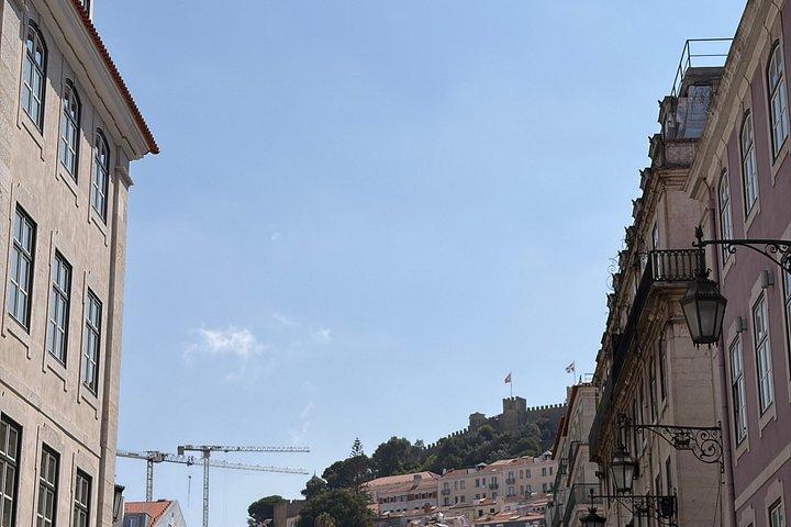 Private Driver Custom Route: Lisbon, Sintra & more Tailored Tour