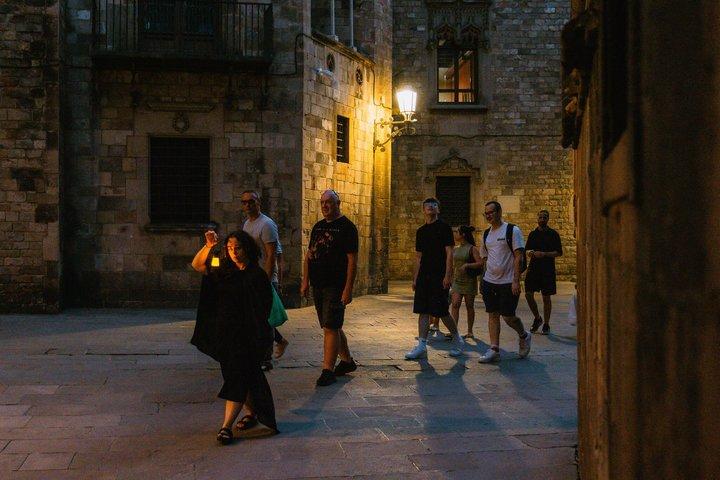 Barcelona encantada : Tour a pie nocturno fantasma