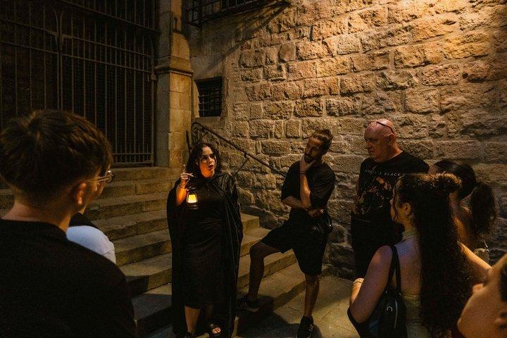 Barcelona By Night : ゴシック＆エル・ボーンのゴーストウォーキングツアー