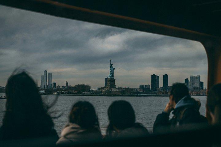 自由の女神ツアーと9/11メモリアルガイドツアー