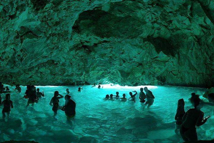 Blue Cave Bootstour ab Vlore
