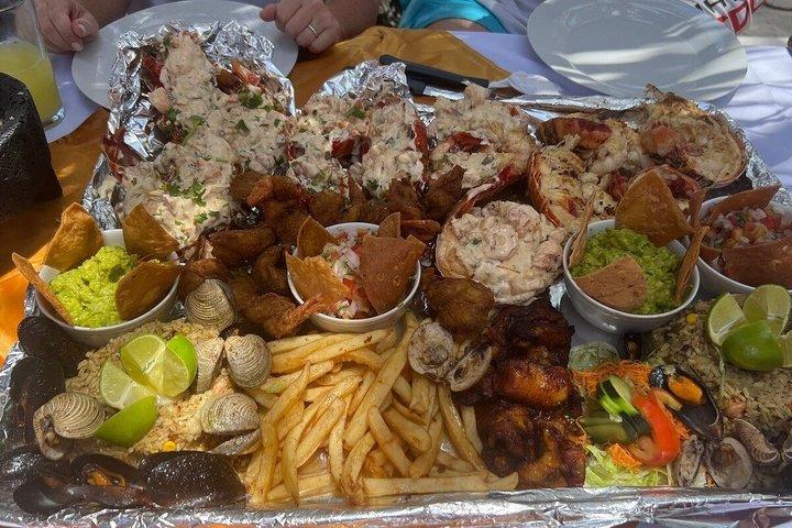 コスタマヤキャプテンモノビーチクラブデイパスと港ピックアップ