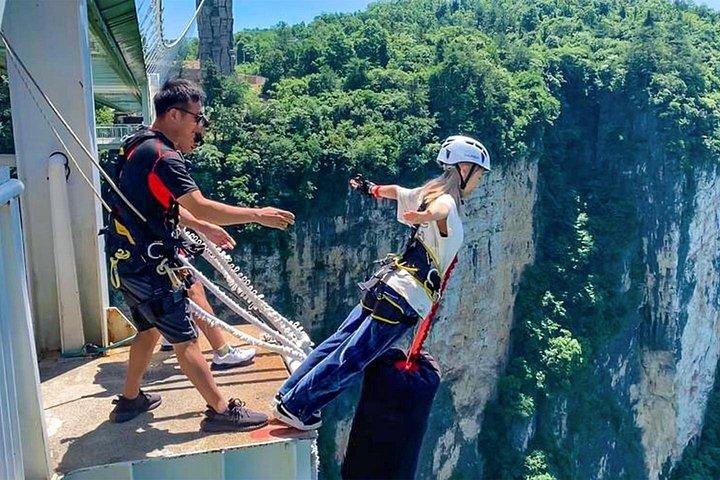 2〜3日間のプライベートツアー：アバター山、ガラス橋、天門山