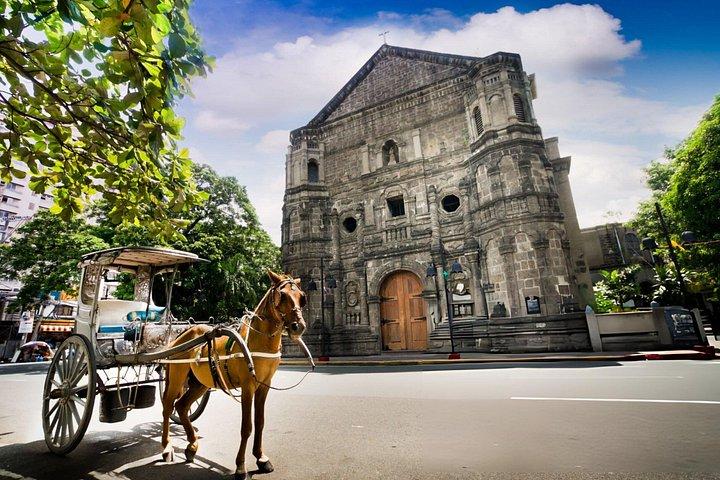 Explore Spanish Influenced Manila 2 Hour Walking Tour