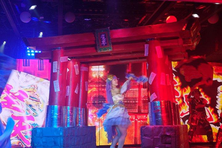 歌舞伎町：サムライレヴューショー2ドリンク＆居酒屋ディナー付き