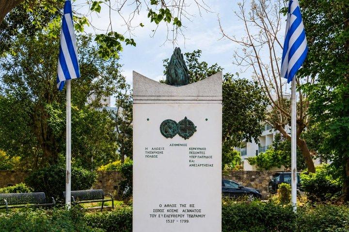 Kos Scavenger Hunt & Highlights Self-Guided Walking Tour