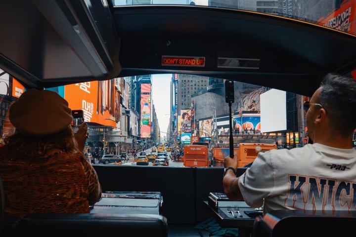 NYC Bustronome Gourmet Sightseeing Dinner Tour med drikkevarer