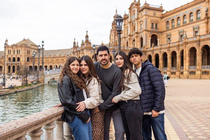Barcelona: Professional Photoshoot at Gothic Quarter