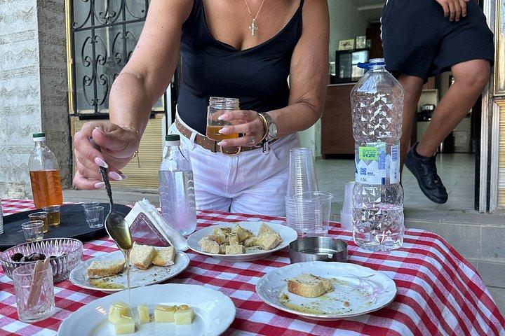 Half Day Sunset Tour in Rethymno with Dinner and Wine