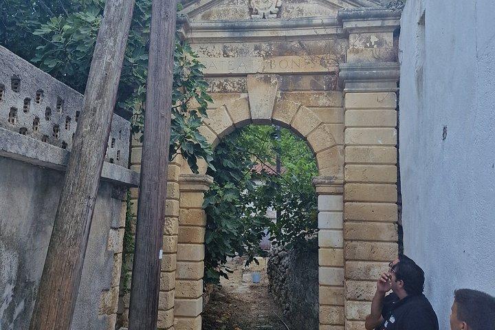 Half Day Sunset Tour in Rethymno with Dinner and Wine