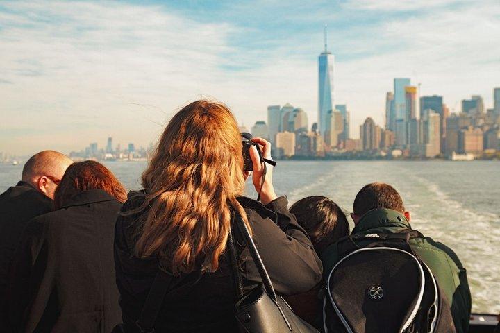 Statue of Liberty and Ellis Island Tour guiado com ferry