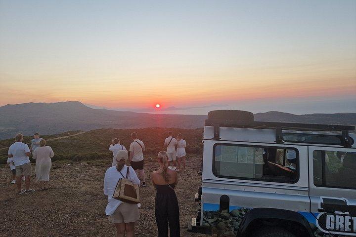 Half Day Sunset Tour in Rethymno with Dinner and Wine