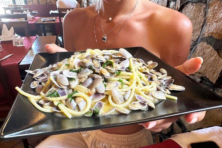 Pisa Gourmet Food and Tuscan Wine Tasting Tour