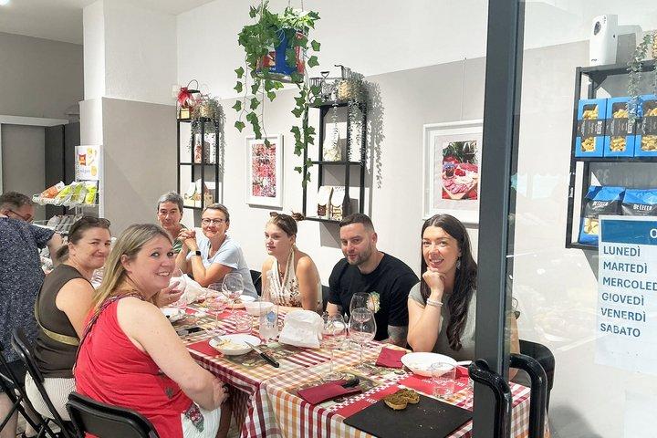 Pisa Gourmet Food and Tuscan Wine Tasting Tour