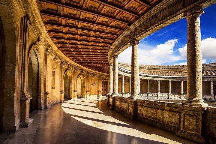Visita guiada ao Palácio da Alhambra e aos Jardins Generalife