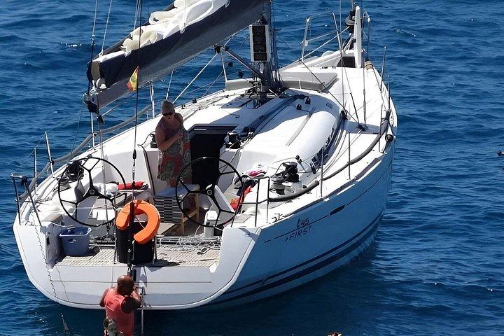 Luxury 3 Hour Yacht Private Charter