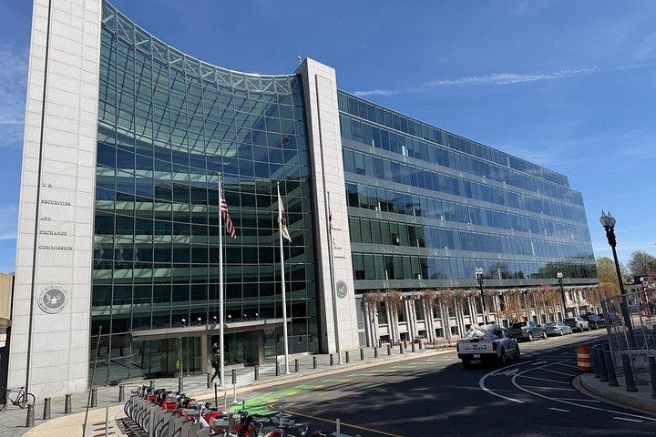 議論のアーキテクチャ : DCのセルフガイドウォーキングツアー