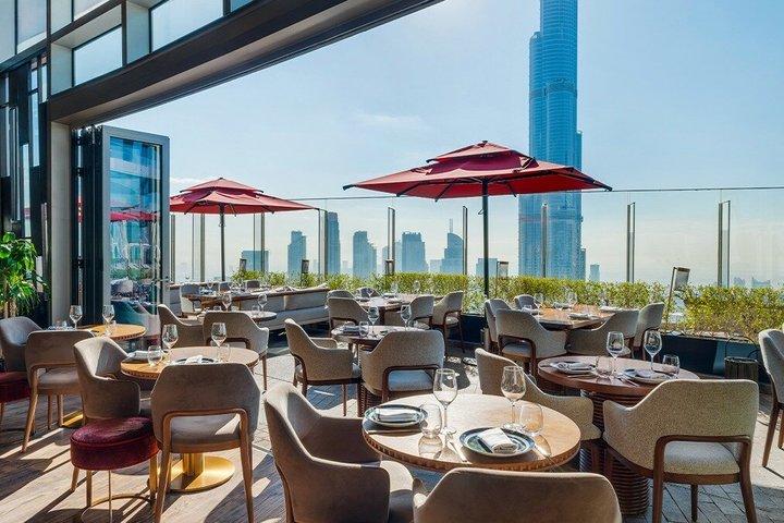 Almuerzo en el CÉ LA VI con vistas al Burj Khalifa