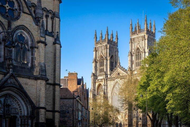 York Minster Guided Tour with Entry & Audio Guide