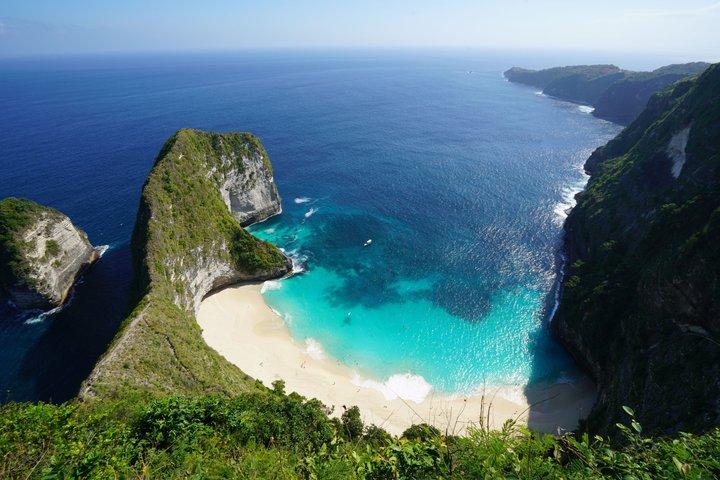 バリ島発ファストボート＆ランチ付きヌサペニダ島1日観光
