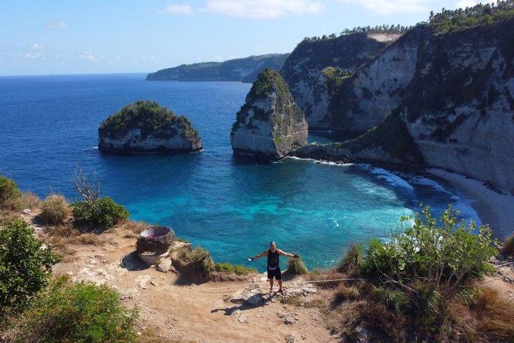 バリ島発ファストボート＆ランチ付きヌサペニダ島1日観光