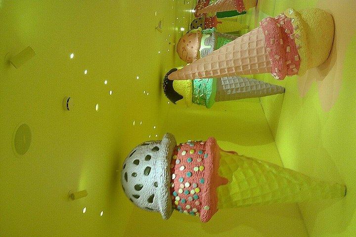 Casa de Candy Barcelona Bilhete com 12 quartos temáticos
