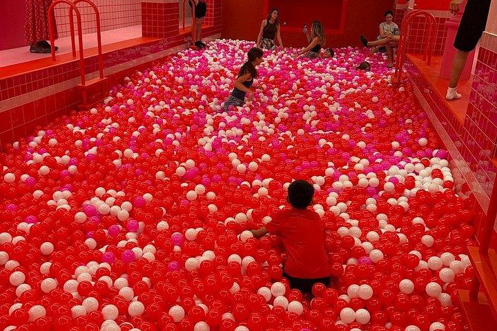 Casa de Candy Barcelona Bilhete com 12 quartos temáticos