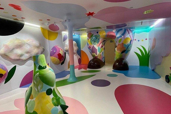 Casa de Candy Barcelona Bilhete com 12 quartos temáticos