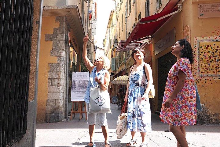 Old Nice Aperitif Food Tour with Local Specialties