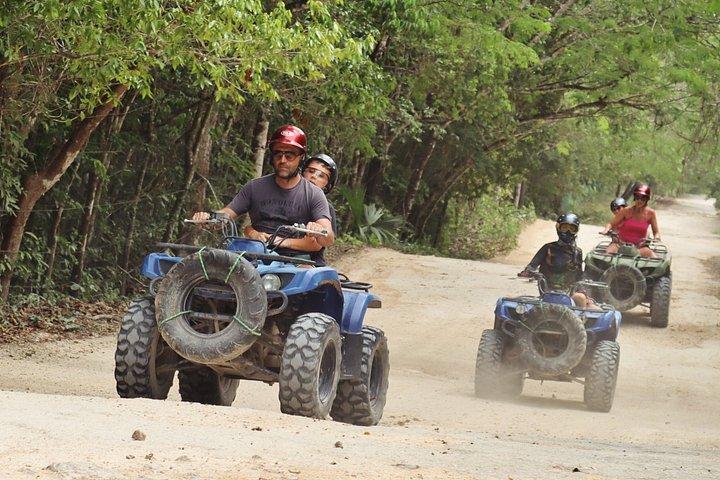 ワン・ジャングル・アドベンチャーズによるプエルトバジャのATV＆セノーテツアー