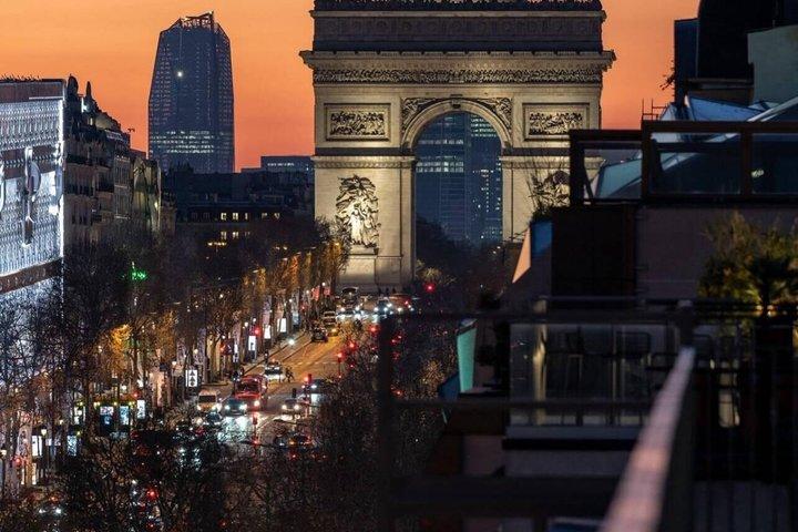 Toegang tot Arc de Triomphe en het dak