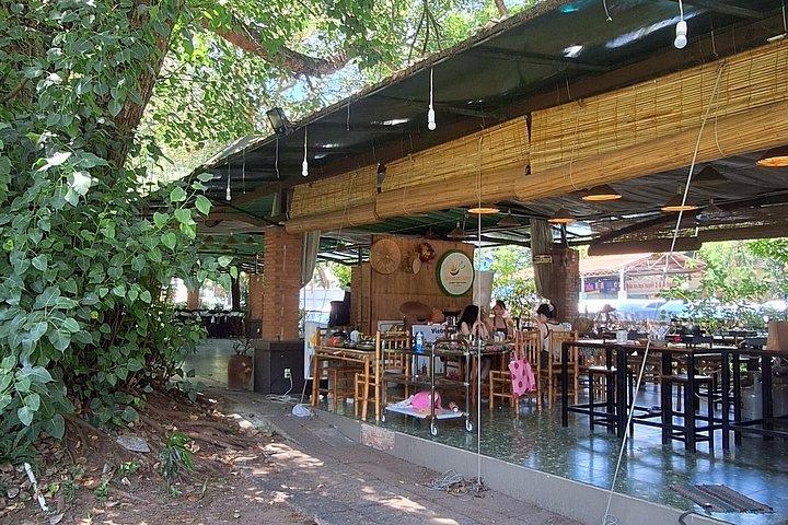 プライベート料理教室（現地市場見学とエッグコーヒー付き）