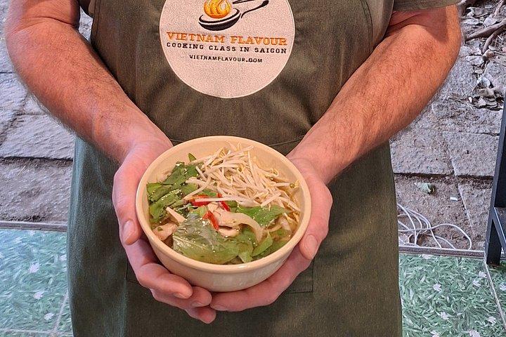 ベトナム風味料理教室（現地マーケットツアー＆エッグコーヒー付き）