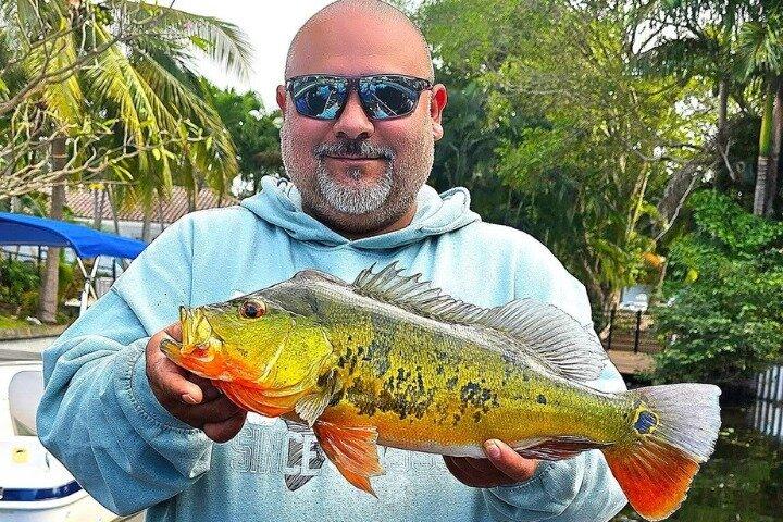 Privé charter voor pauwbaarsvissen in Boynton Beach