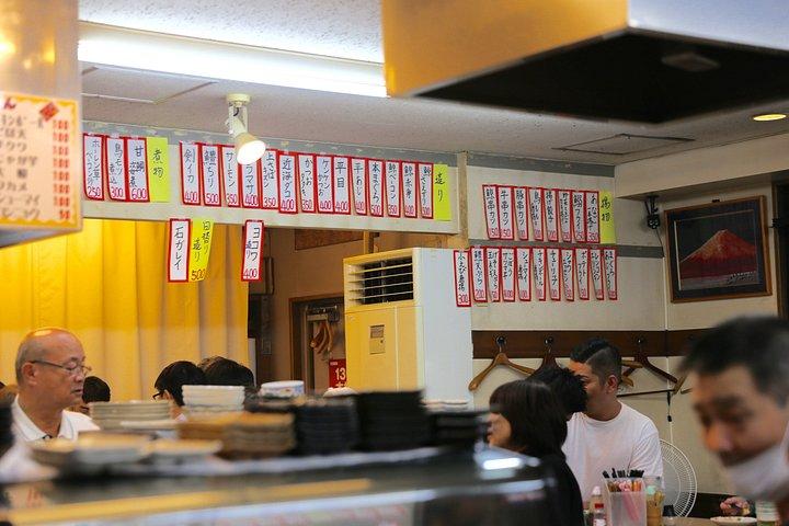 Off The Beaten Path Osaka Local Bar Crawl/ 22 Tapas 7 Drinks