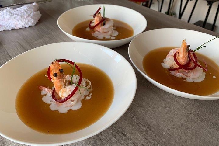 Experiencia en clase de cocina tailandesa con 4 platos comidas
