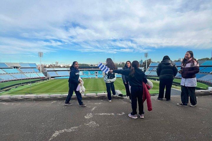 エスタディオ・センテナリオでのウルグアイサッカープライベートツアー