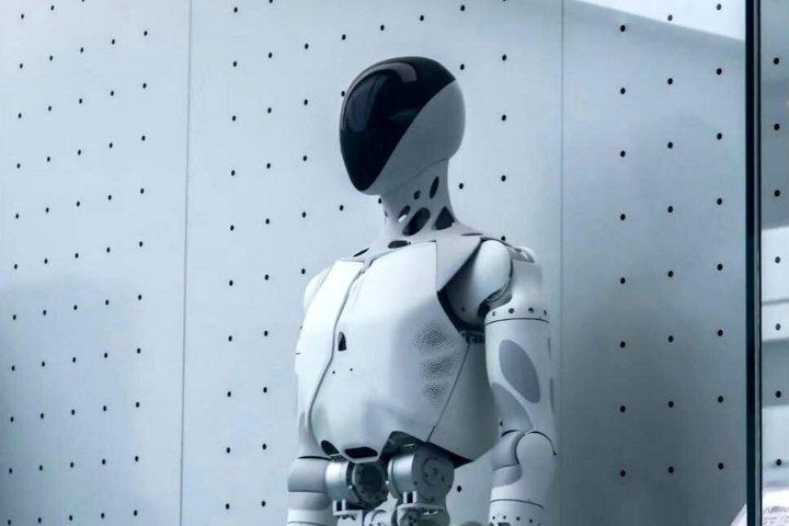 Guangzhou Tech Tour: Robotaxi, APM, AI Bots & Drone Delivery