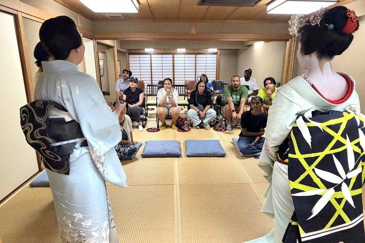 Kyoto: Conoce a la Geisha Maiko con Gion Walking Tour