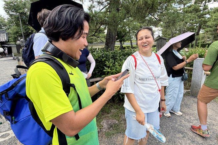 祇園散策ツアーで芸者舞妓と出会う京都